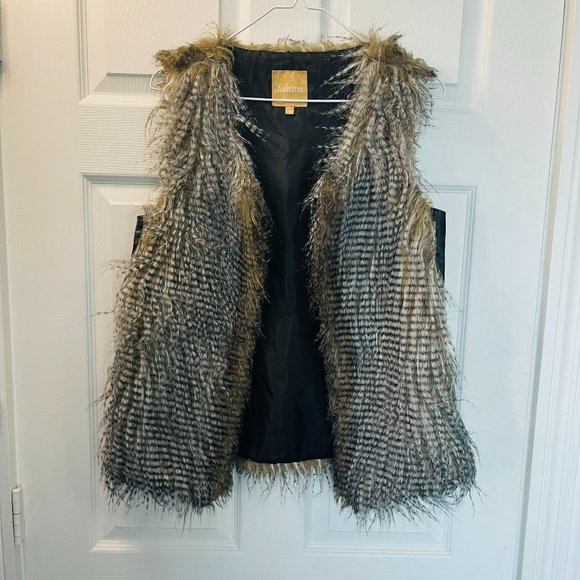 DAKARA SMALL textured striped fur vest BROWN, BLACK - Picture 1 of 10